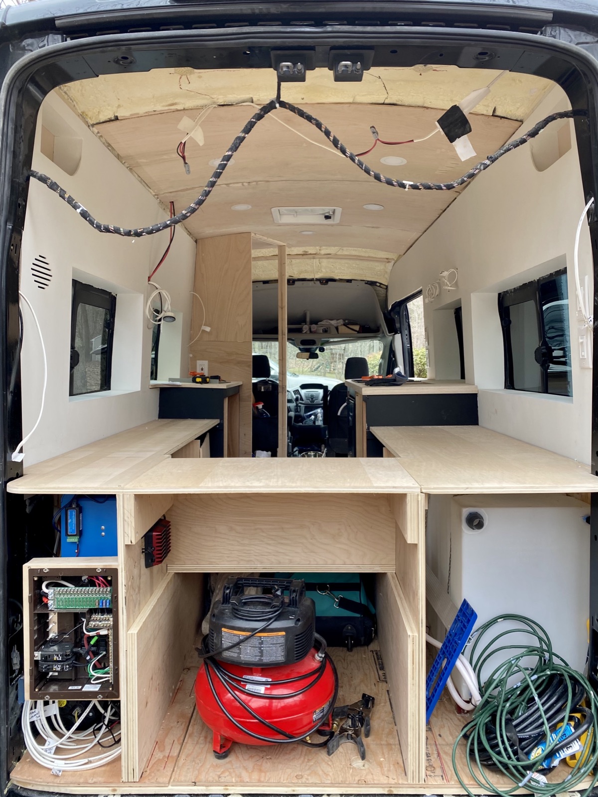 The view in through the rear doors: electrical bay, platform and counters