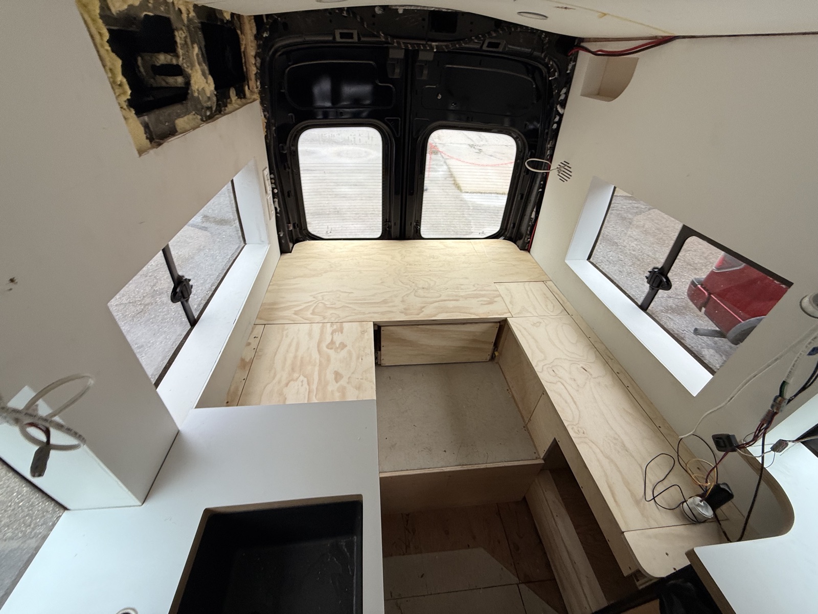 The rear lounge and day bed seen from above